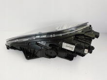 Laden Sie das Bild in den Galerie-Viewer, Frontscheinwerfer Porsche Macan 95b 95B941032 LED Rechts Scheinwerfer Headlight SCH7191805400sf