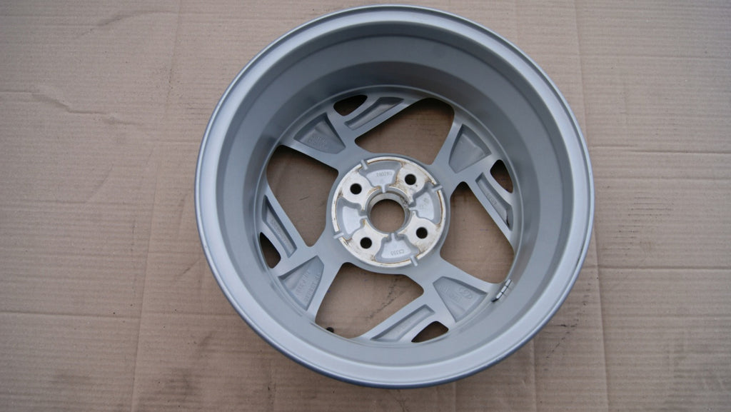 1x Alufelge 15 Zoll 6.0" 4x100 52910-K7100 Hyundai Rim Wheel FEL7422744743ny