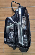 Load image into Gallery viewer, Frontscheinwerfer Skoda Karoq 57B941035 LED Links Scheinwerfer Headlight SCH9894605537kb