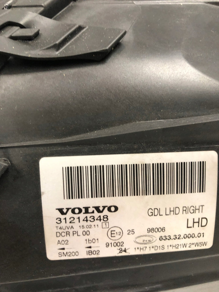Frontscheinwerfer Volvo V70 III 31214348 Xenon Rechts Scheinwerfer Headlight SCH9901181516cs