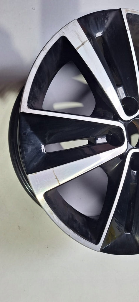 1x Alufelge 17 Zoll 7.0" 5x114.3 43ET A4204010700 Mercedes-Benz Citan W420 FEL3342044718he