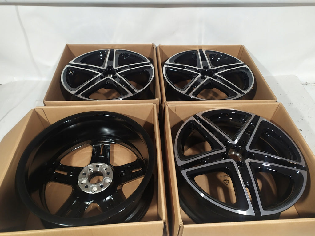 1x Alufelge 19 Zoll 8.0" 5x112 43ET A2384010300 Mercedes-Benz Coupe Rim Wheel FEL5891714546hz