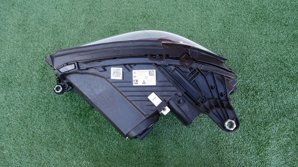 Frontscheinwerfer Mercedes-Benz W213 A2139068409 LED Rechts Headlight SCH8275934279cq