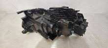 Laden Sie das Bild in den Galerie-Viewer, Frontscheinwerfer Skoda Octavia IV 5E4941035 Links Scheinwerfer Headlight SCH1318607901fa