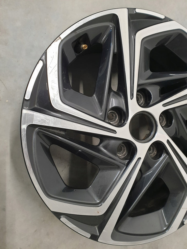 1x Alufelge 16 Zoll 6.5" 5x114.3 50ET 52910-G4600 Hyundai Rim Wheel