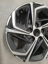 Load image into Gallery viewer, 1x Alufelge 16 Zoll 6.5&quot; 5x114.3 50ET 52910-G4600 Hyundai Rim Wheel