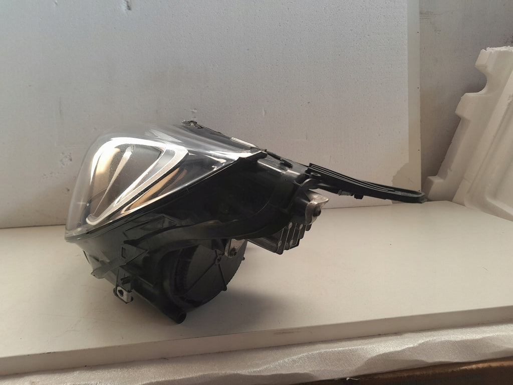 Frontscheinwerfer Opel Crossland X 13467967 1346968 Ein Satz Headlight SCH6867556162jk