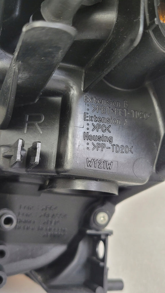 Frontscheinwerfer Mazda 3 BDG7-51030 Rechts Scheinwerfer Headlight