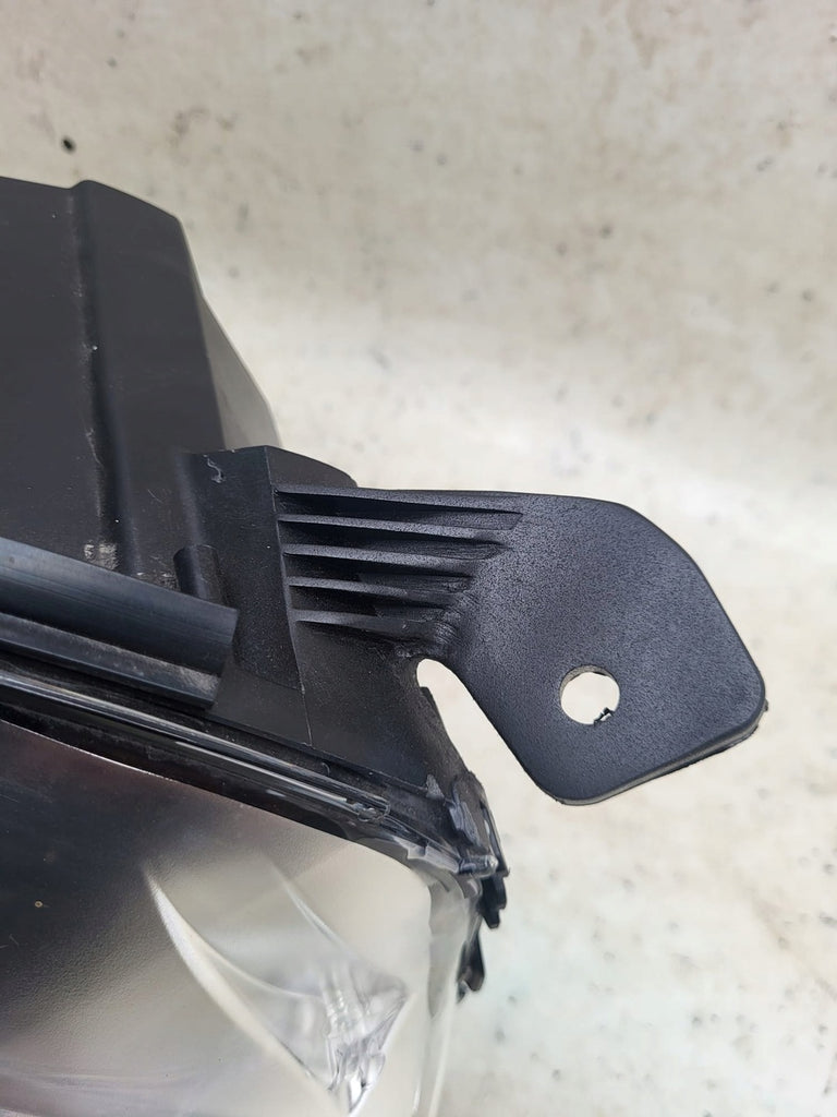 Frontscheinwerfer Peugeot Expert Traveller 9808235780 Xenon Rechts Headlight SCH8302313790sb