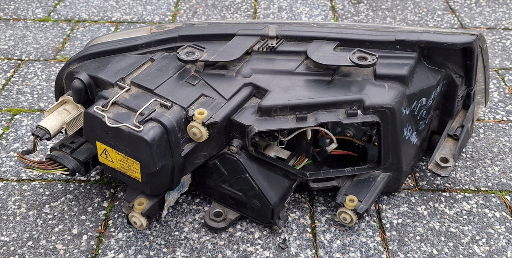 Frontscheinwerfer Skoda Superb I Xenon Links Scheinwerfer Headlight