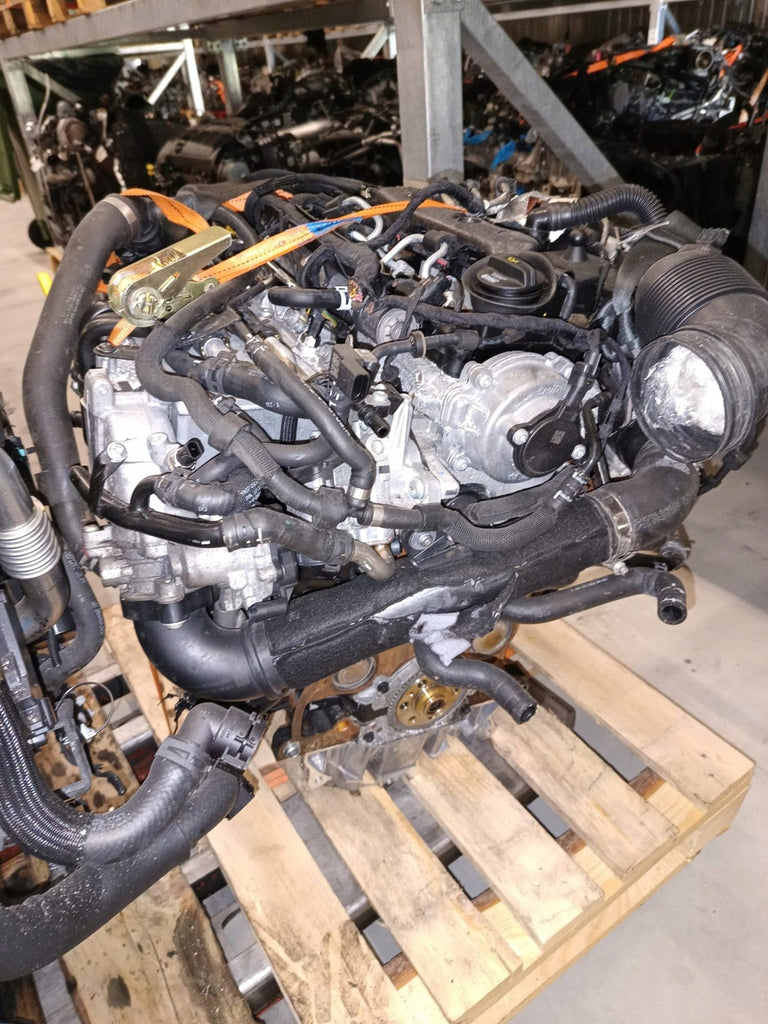 Motor Audi Seat VW A3 Leon Passat CRLB CRLD 2.0 72TKm 2016 Diesel Unkomplett