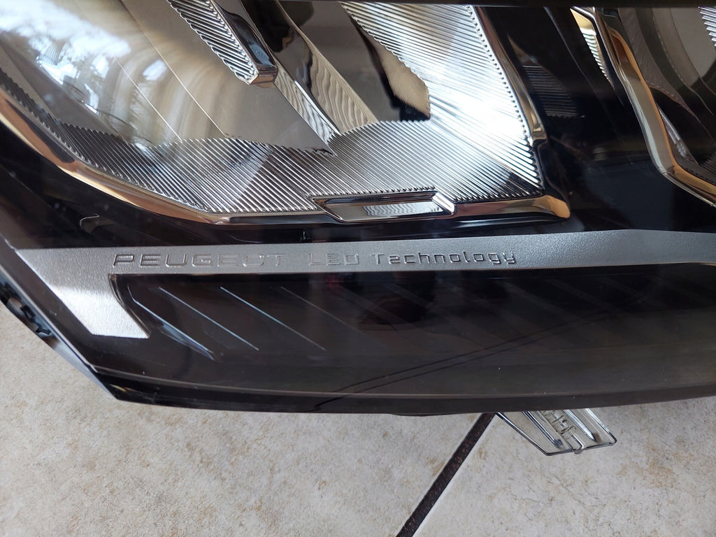 Frontscheinwerfer Peugeot 308 III 9851673580 Full LED Rechts Headlight SCH9367932739jr