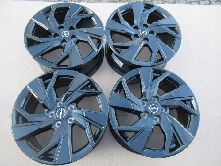 4x Alufelge 17 Zoll 7.5" 5x108 44ET Glanz Schwarz 9843281580 Opel Astra L FEL8142736831ip