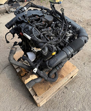 Laden Sie das Bild in den Galerie-Viewer, Motor Citroën C4 Cactus HN01 1.2 110PS 81kW 176TKm 2016 Benzin Engine Komplett MOT2415565662hw