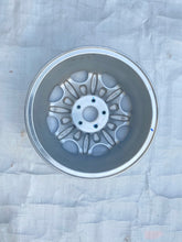 Load image into Gallery viewer, 1x Alufelge 16 Zoll 7.0" 5x114.3 SZ3670 Acura Legend Rim Wheel FEL9250306158zj