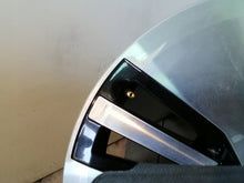 Laden Sie das Bild in den Galerie-Viewer, 1x Alufelge 17 Zoll 7.0" 5x112 40ET Glanz Silber 3G0601025 VW Passat B8 FEL9281739536ky