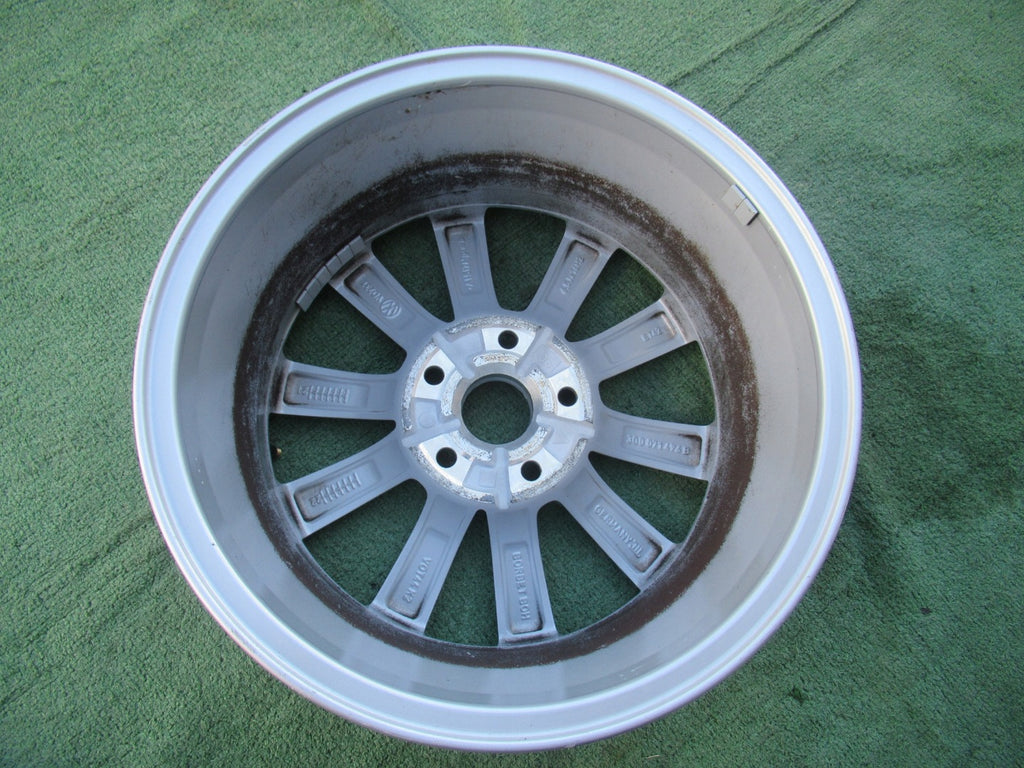 1x Alufelge 16 Zoll 6.5" 5x112 42ET Glanz Silber 3G0071496B VW Passat B8