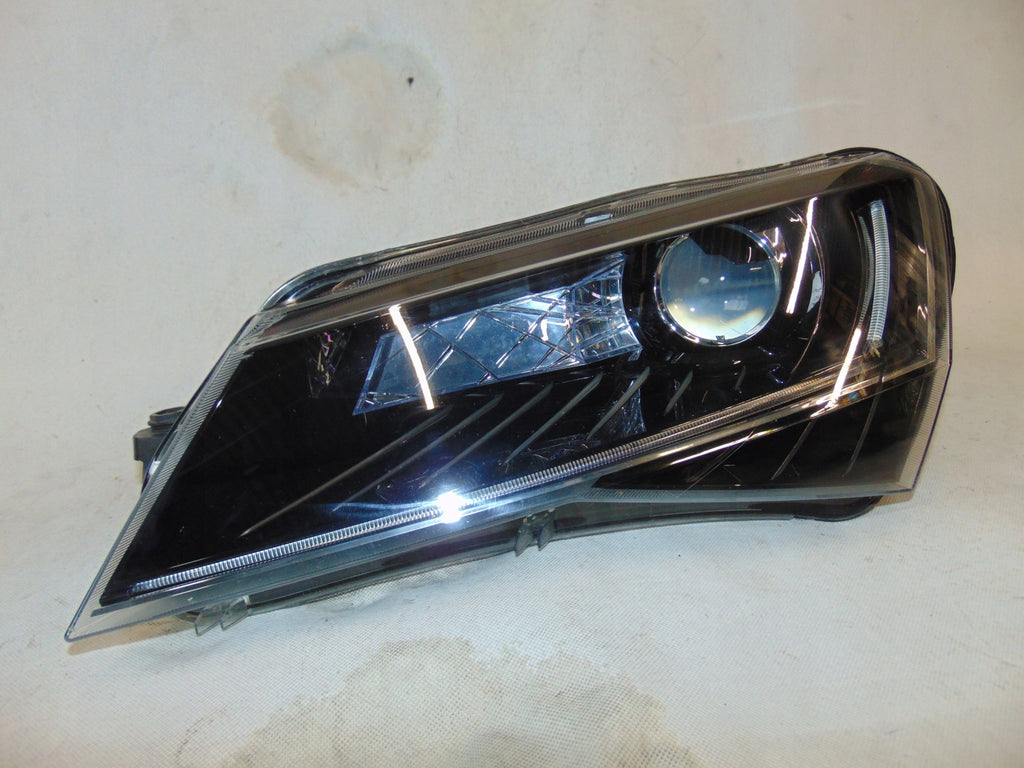 Frontscheinwerfer Skoda Superb III 3V1941015B Xenon Links Scheinwerfer Headlight