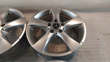 Laden Sie das Bild in den Galerie-Viewer, 4x Alufelge 17 Zoll 7.0" 5x112 51ET A4474012200 Mercedes-Benz V-Class V Class FEL4221859350dz