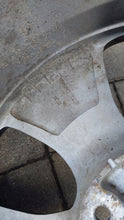 Load image into Gallery viewer, 1x Alufelge 18 Zoll 7.5" 5x114.3 52 5ET Glanz Silber 52910A4350 Kia Mg Rim Wheel FEL4570963207cm