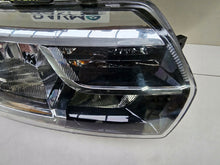 Load image into Gallery viewer, Frontscheinwerfer Dacia Logan Sandero II 90114431 260103529R Rechts Headlight