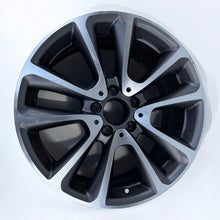 Laden Sie das Bild in den Galerie-Viewer, 1x Alufelge 18 Zoll 8.0&quot; 5x112 45ET A2134011600 Mercedes-Benz W213 Rim Wheel