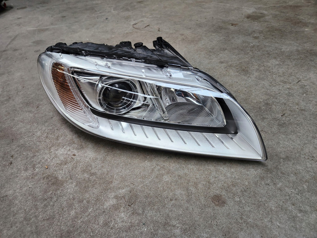 Frontscheinwerfer Volvo V70 S80 31420014 Rechts Scheinwerfer Headlight SCH8183908457xe