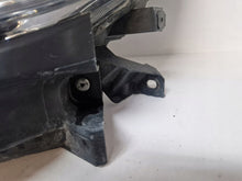 Laden Sie das Bild in den Galerie-Viewer, Frontscheinwerfer Renault Clio III LPL241 Links Scheinwerfer Headlight SCH2000964662vn