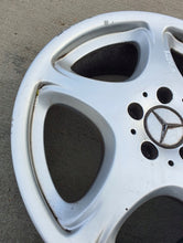 Laden Sie das Bild in den Galerie-Viewer, 4x Alufelge 18 Zoll 8.0" 5x112 44ET 2204010302 Mercedes-Benz W220 Rim Wheel FEL7608526791tz