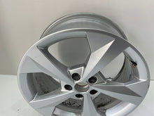 Load image into Gallery viewer, 1x Alufelge 18 Zoll 8.0&quot; 5x112 8Y0601025CP Audi A3 Rim Wheel