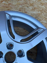 Laden Sie das Bild in den Galerie-Viewer, 1x Alufelge 18 Zoll 5x112 8R0601025AR Audi Q5 Rim Wheel FEL5532756146gj