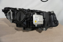 Load image into Gallery viewer, Frontscheinwerfer BMW F07 7199607 7199608 Ein Stück (Rechts oder Links) SCH2982478598cs