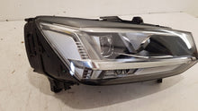 Laden Sie das Bild in den Galerie-Viewer, Frontscheinwerfer Audi Q2 81A941034 LED Rechts Scheinwerfer Headlight