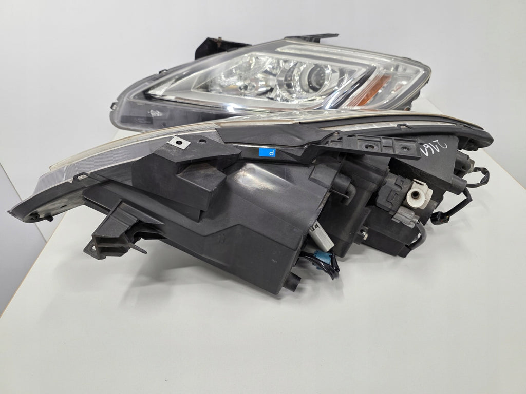 Frontscheinwerfer Mazda Cx-9 TD84-51030 Ein Stück (Rechts oder Links) Headlight SCH4068358117zy
