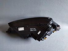 Laden Sie das Bild in den Galerie-Viewer, Frontscheinwerfer Skoda Karoq 57B941036B Rechts Scheinwerfer Headlight SCH9369475683bi