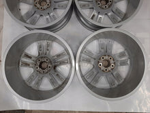 Laden Sie das Bild in den Galerie-Viewer, 4x Alufelge 20 Zoll 8.0" 5x112 28ET Glanz Silber Audi Q7 Rim Wheel FEL9915999156aj