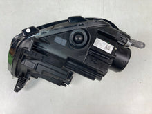 Laden Sie das Bild in den Galerie-Viewer, Frontscheinwerfer Ford Ecosport GN15-13D155-HE Links Scheinwerfer Headlight SCH7330128498pm