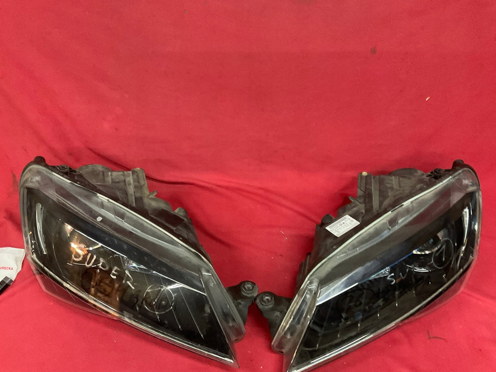 Frontscheinwerfer Skoda Superb III 3V1941016B 3V1941015B LED Rechts oder Links
