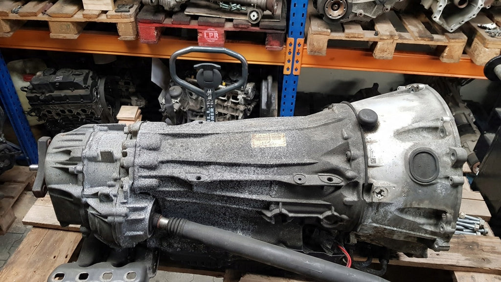 Getriebe Mercedes-Benz W213 W205 2132705602 Automatikgetriebe Trasmissione