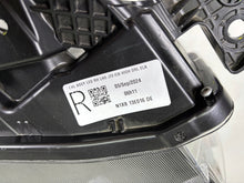 Load image into Gallery viewer, Frontscheinwerfer VW Amarok N1XB13E016DE Rechts Scheinwerfer Headlight SCH6654585349gh