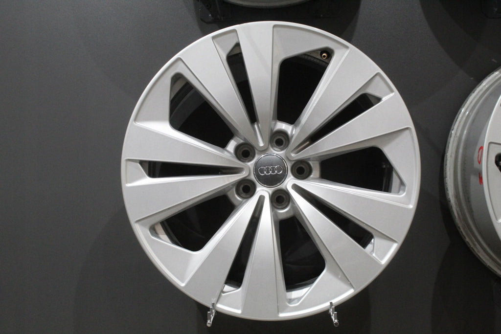 4x Alufelge 19 Zoll 8.5" 5x112 20ET Glanz Silber 4M8601025 Audi Rim Wheel FEL5939466612in
