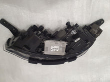 Laden Sie das Bild in den Galerie-Viewer, Frontscheinwerfer Kia Soul III 92180-J2000 LED Rechts Scheinwerfer Headlight SCH6841162459zu