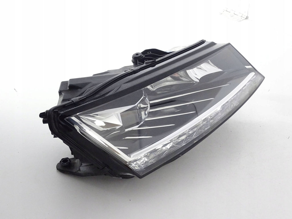 Frontscheinwerfer Skoda Fabia III 6V1941016F Rechts Scheinwerfer Headlight SCH8623343268xy