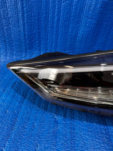 Laden Sie das Bild in den Galerie-Viewer, Frontscheinwerfer Hyundai Tucson D7921-21C10 Links Scheinwerfer Headlight SCH4720346227jb