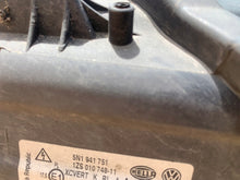 Load image into Gallery viewer, Frontscheinwerfer VW Tiguan 5N1941751 5N1941752 Xenon Ein Satz Headlight