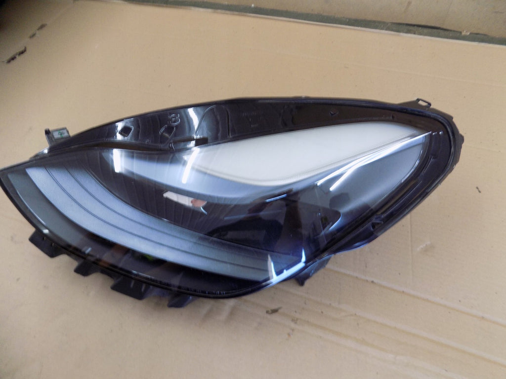 Frontscheinwerfer Tesla 3 1514952-00-D LED Ein Stück (Rechts oder Links)