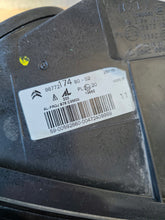Laden Sie das Bild in den Galerie-Viewer, Frontscheinwerfer Citroën C4 Picasso II 9677217480-02 Xenon Rechts Headlight SCH8944525066lb