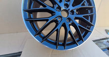 Laden Sie das Bild in den Galerie-Viewer, 1x Alufelge 19 Zoll 8.0" 5x112 45ET 81A601025L Audi Q2 Rim Wheel FEL4205229952ch