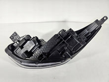 Laden Sie das Bild in den Galerie-Viewer, Frontscheinwerfer Kia Sportage 92102F1500 LED Rechts Scheinwerfer Headlight SCH9920374811bw