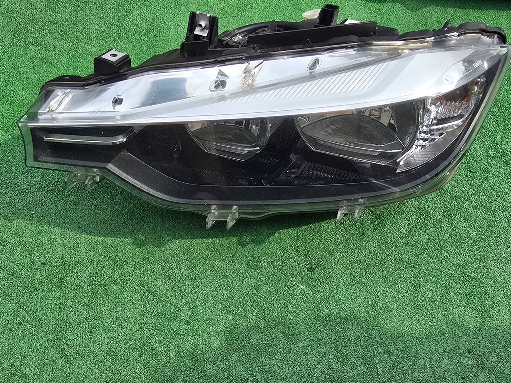 Frontscheinwerfer BMW 3 F30 F31 1EG012101-01 LED Ein Stück (Rechts oder Links) SCH7305462808nf